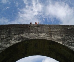 Puente Ferrocarril. Fuente: Uff.travel